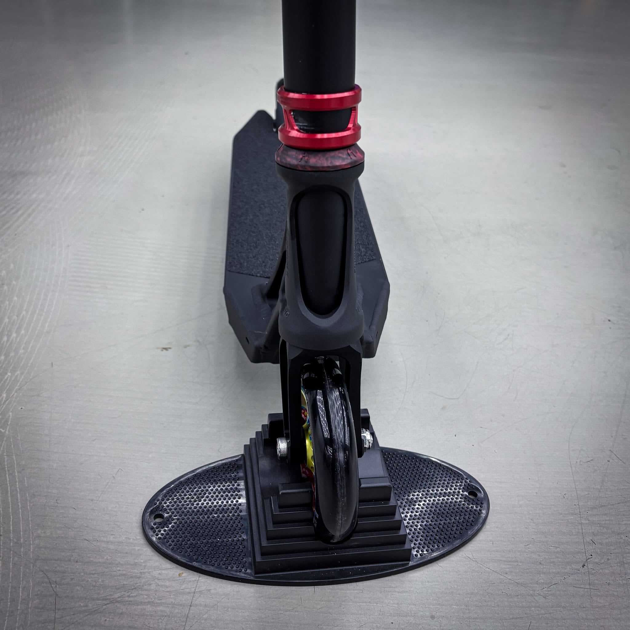 Striker Ethic Black/Red 500 Custom Build - Black/Red-ScootWorld.dk