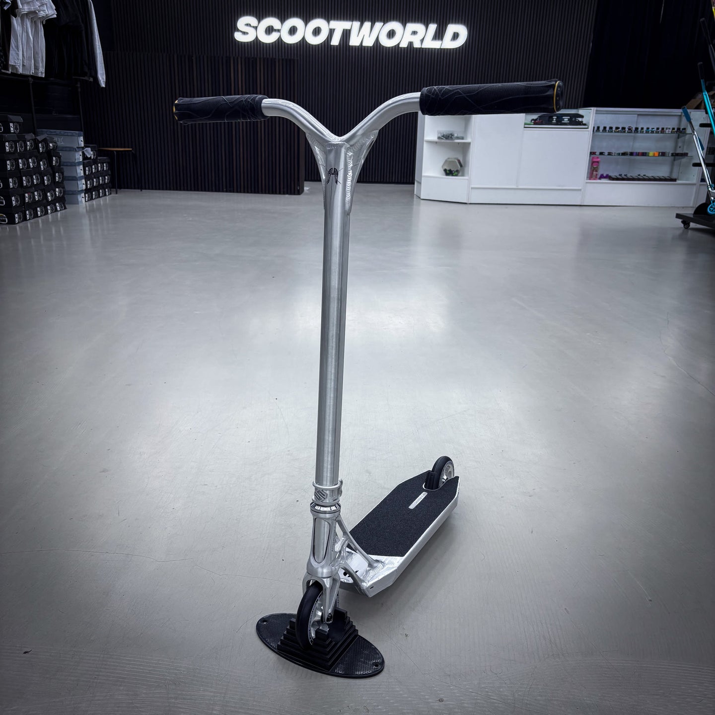 Ethic Silver Custom Build - Silver-ScootWorld.dk