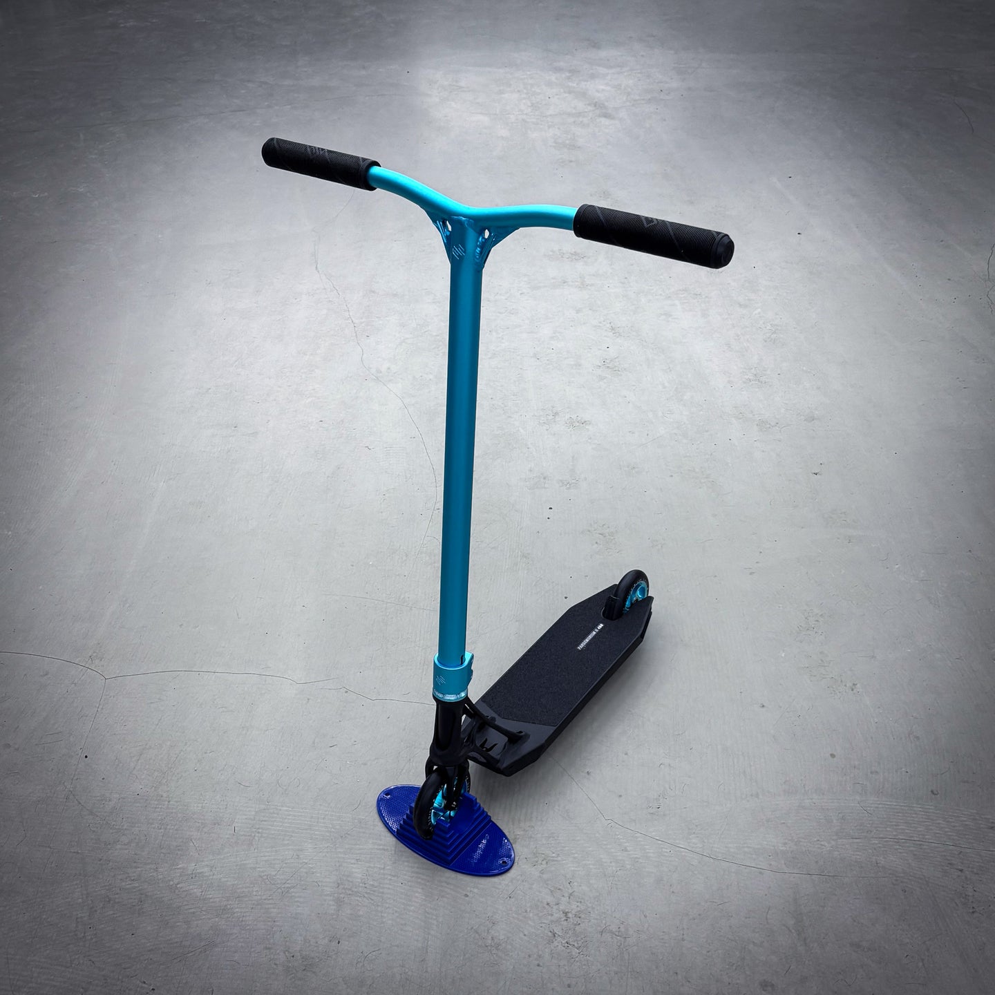 Striker Ethic Pande Black/Teal Custom Løbehjul - Black/Teal-ScootWorld.dk